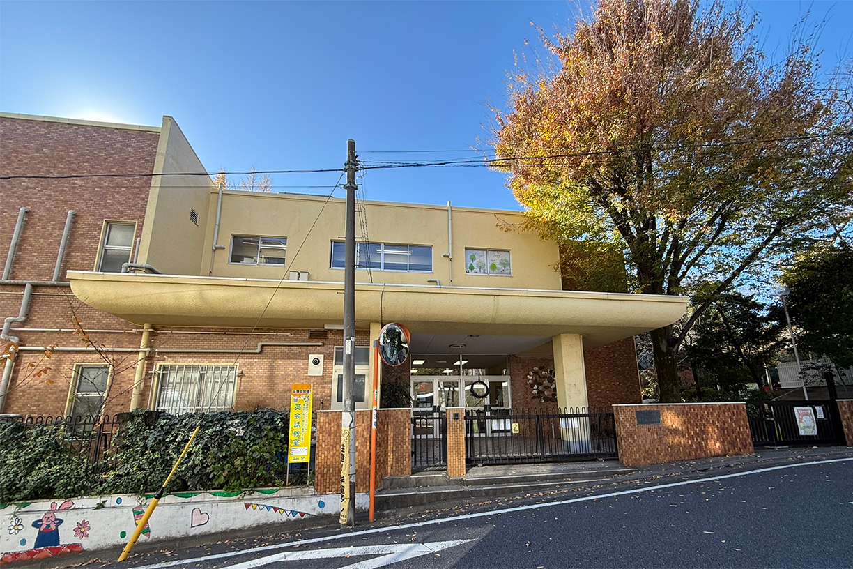 まきば幼稚園 徒歩約4分(約304m)